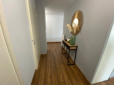 APPARTEMENT T3 A LOUER - ST JUST ST RAMBERT - 80.02 m2 - 1010€ charges comprises par mois