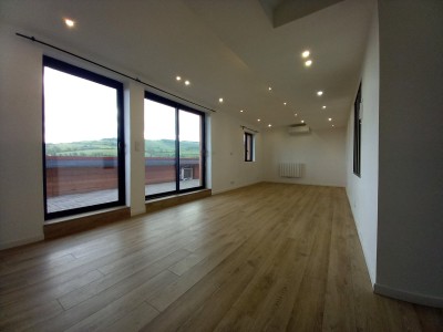 T3 avec tropezienne A LOUER - ST PAUL EN JAREZ - 74 m2 - 852€ charges comprises par mois