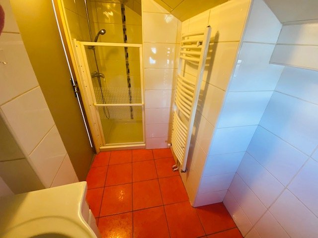 En Duplex - ST PRIEST EN JAREZ Centre Lerclerc/Terrasse - 60.83 m2 - LOU&Eacute;