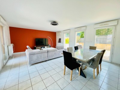 APPARTEMENT T3 A VENDRE - AUREC SUR LOIRE - 95.7 m2 - 241 500 &euro;