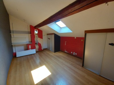 Duplex T3 - RIVE DE GIER - 98 m2 - 122000€