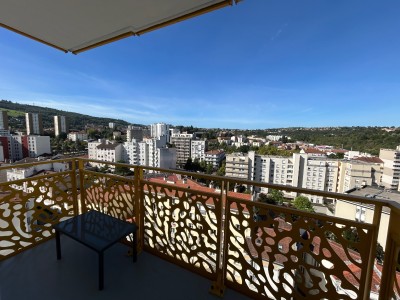 APPARTEMENT T3 A VENDRE - ST ETIENNE BELLEVUE - 76 m2 - 100000€