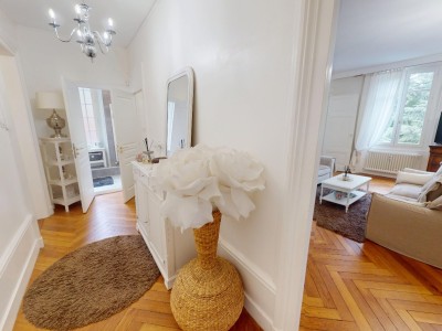 APPARTEMENT T3 A VENDRE - ST ETIENNE BELLEVUE - 90.09 m2 - 157 000 €