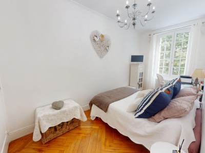 APPARTEMENT T3 A VENDRE - ST ETIENNE BELLEVUE - 90.09 m2 - 157 000 €