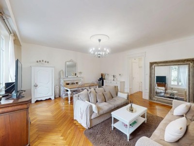 APPARTEMENT T3 A VENDRE - ST ETIENNE BELLEVUE - 90.09 m2 - 157 000 €