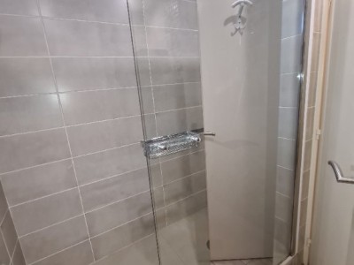Appartement T3 avec balcons et garage - ST ETIENNE BERGSON - 81.23 m2 - 118000€
