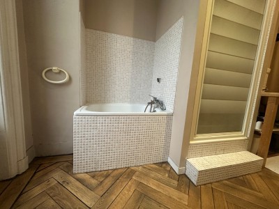 APPARTEMENT T3 - ST ETIENNE CENTRE VILLE - 73.15 m2 - VENDU