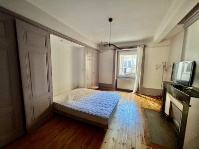 APPARTEMENT T3 A VENDRE - ST ETIENNE CENTRE VILLE - 73.75 m2 - 105000€