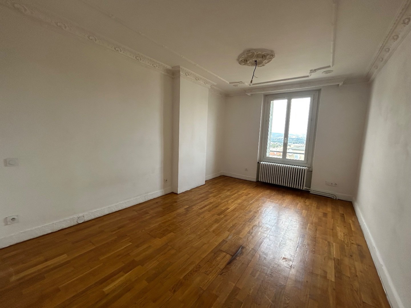 APPARTEMENT T3 - ST ETIENNE CENTRE VILLE - 60.43 m2 - VENDU