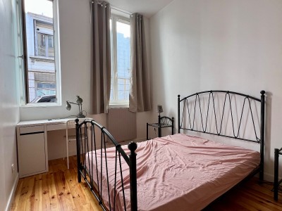 F3 centre ville  66 m2 plus terrasse - ST ETIENNE Centre ville - 65.97 m2 - VENDU