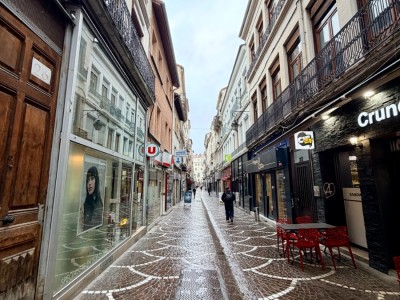 2 studios dans un seul lot de 62,82 m2 habitable A VENDRE - ST ETIENNE CENTRE VILLE - 62.82 m2 - 100 000 €