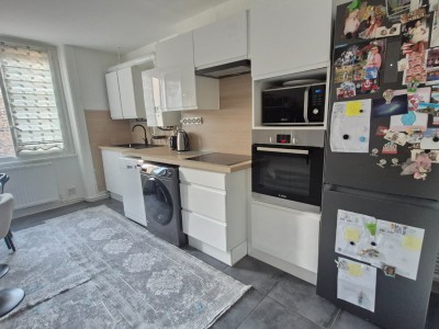APPARTEMENT T3 A VENDRE - ST ETIENNE CENTRE VILLE - 66 m2 - 87 000 &euro;