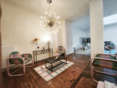 APPARTEMENT T3 A VENDRE - ST ETIENNE CENTRE VILLE - 188 m2 - 200 000 €