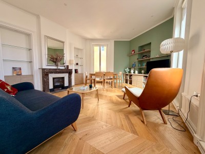 Magnifique F3 dernière étage 88 m2 hyper centre A VENDRE - ST ETIENNE CENTRE VILLE - 87.67 m2 - 138 000 &euro;