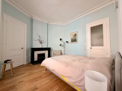 Magnifique F3 dernière étage 88 m2 hyper centre A VENDRE - ST ETIENNE CENTRE VILLE - 87.67 m2 - 138 000 &euro;