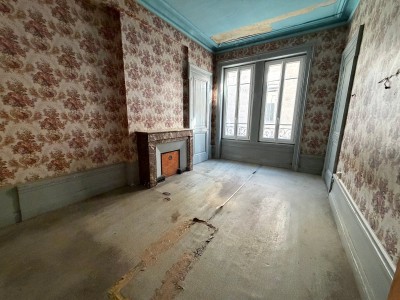 APPARTEMENT T3 A VENDRE - ST ETIENNE CENTRE VILLE - 72.16 m2 - 72 000 €