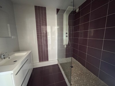 APPARTEMENT T3 A VENDRE - ST ETIENNE CHATEAUCREUX - 64 m2 - 105 000 €