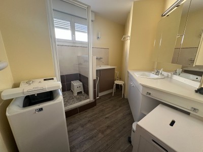 APPARTEMENT T3 - ST ETIENNE Chavanelle - 100 m2 - 150000€