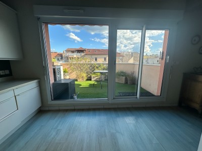 APPARTEMENT T3 - ST ETIENNE Chavanelle - 100 m2 - 150000€