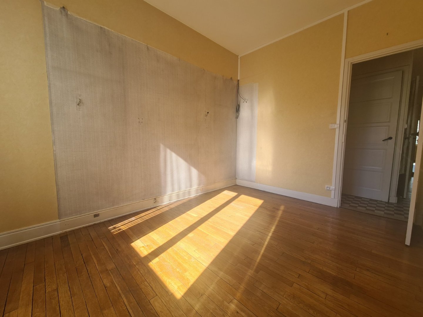 APPARTEMENT T3 - ST ETIENNE FACULTE   CENTRE DEUX - 70.62 m2 - VENDU