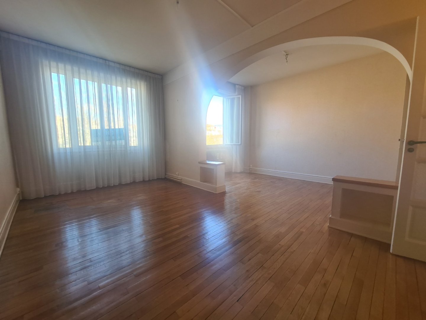APPARTEMENT T3 - ST ETIENNE FACULTE   CENTRE DEUX - 70.62 m2 - VENDU