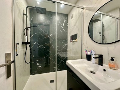 APPARTEMENT T3 A VENDRE - ST ETIENNE FACULTE   CENTRE DEUX - 60.15 m2 - 97�000�&euro;