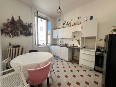 Appartement T3 Secteur Facult�s Centre Deux A VENDRE - ST ETIENNE FACULTE   CENTRE DEUX - 74 m2 - 60�000�&euro;