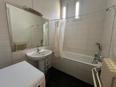 Appartement T3 Secteur Facult�s Centre Deux A VENDRE - ST ETIENNE FACULTE   CENTRE DEUX - 74 m2 - 60�000�&euro;