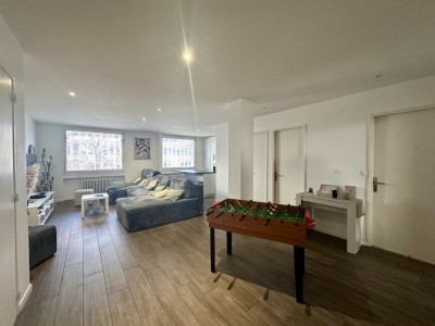 APPARTEMENT T3 A VENDRE - ST ETIENNE FACULTE CENTRE DEUX - 88.18 m2 - 129 000 €