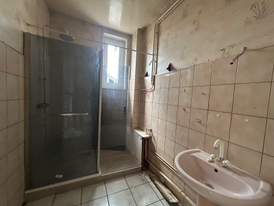 APPARTEMENT T3 - ST ETIENNE FACULTE   CENTRE DEUX - 82.5 m2 - VENDU