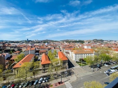 APPARTEMENT T3 - ST ETIENNE FAURIEL - 69.37 m2 - 126000€