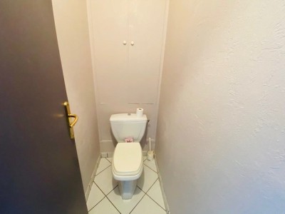 APPARTEMENT T3 - ST ETIENNE FAURIEL - 69.37 m2 - 126000€