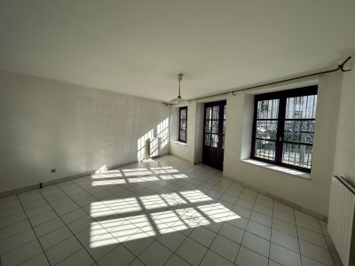 APPARTEMENT T3 - ST ETIENNE FAURIEL - 67 m2 - VENDU