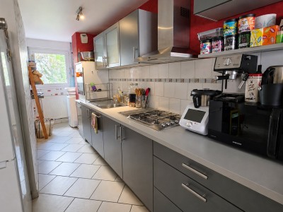 APPARTEMENT T3 A VENDRE - ST ETIENNE JACQUARD - 65.93 m2 - 130 500 &euro;