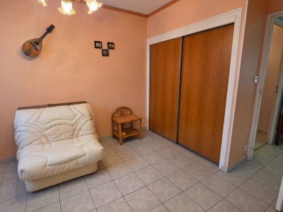 APPARTEMENT T3 A VENDRE - ST ETIENNE JACQUARD - 62.21 m2 - 79 000 &euro;