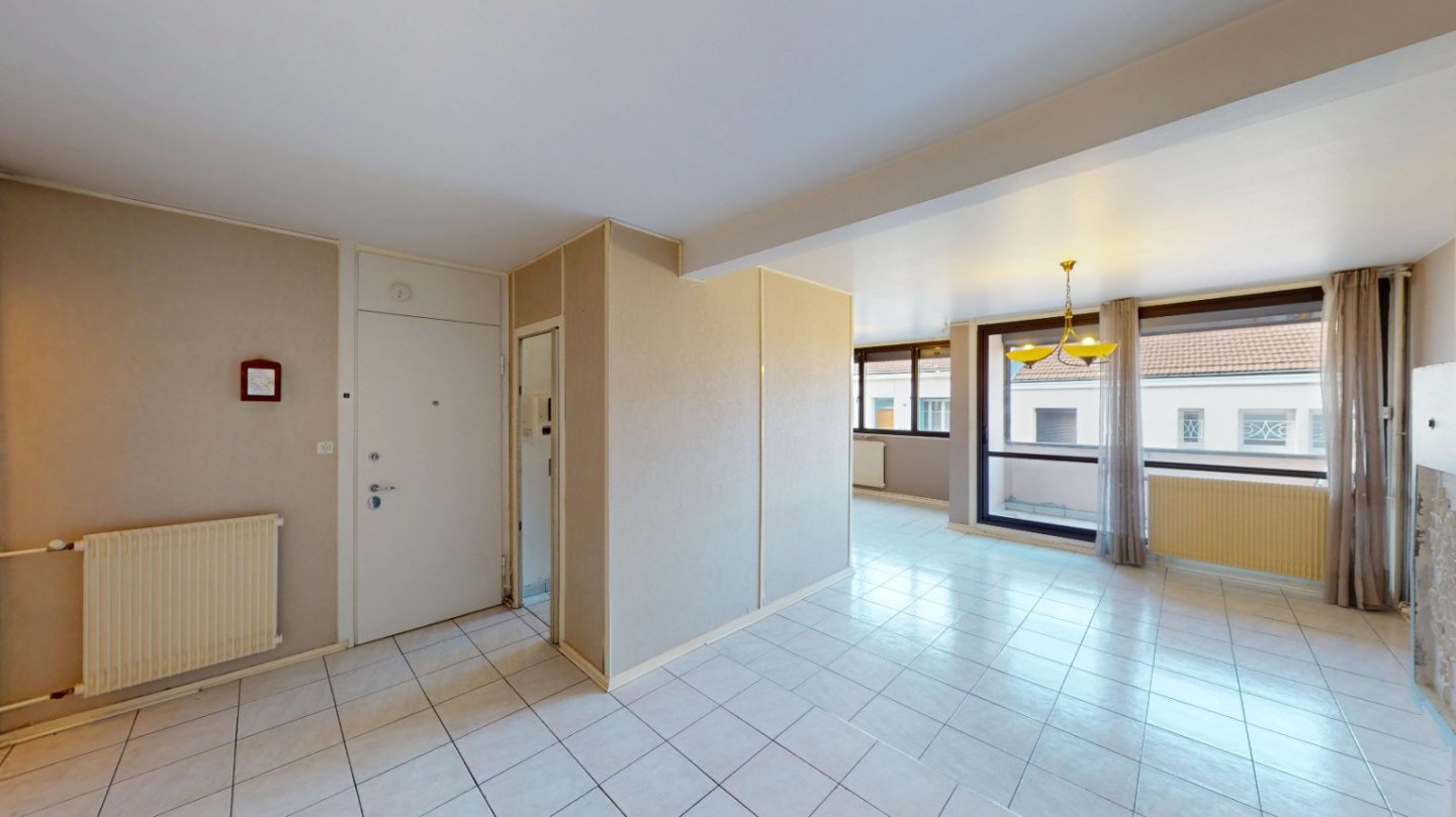 APPARTEMENT T3 - ST ETIENNE MONTHIEU - 70.48 m2 - VENDU