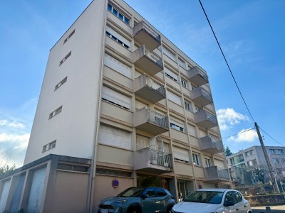 Appartement T3 avec balcon et garage A VENDRE - ST ETIENNE MONTPLAISIR - 63.91 m2 - 75�000�&euro;