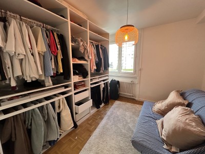 APPARTEMENT T3 A VENDRE - ST ETIENNE MONTPLAISIR - 70 m2 - 105 000 &euro;