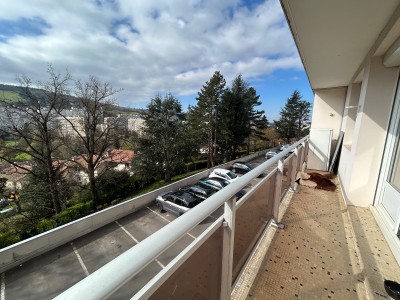 APPARTEMENT T3 A VENDRE - ST ETIENNE MONTPLAISIR - 70 m2 - 105 000 &euro;