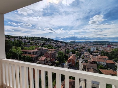 APPARTEMENT T3 A VENDRE - ST ETIENNE MONTPLAISIR - 62 m2 - 63 000 €