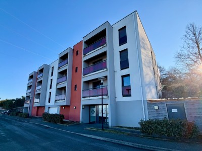 Appartement F3, terrasse, balcon et Garage A VENDRE - ST ETIENNE Secteur Golf - 70.1 m2 - 170�000�&euro;