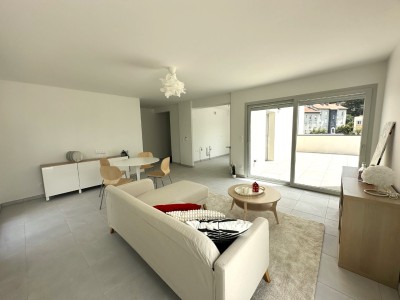 APPARTEMENT T3 A VENDRE - ST ETIENNE SOLAURE - 80.3 m2 - 229000€