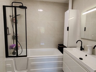 APPARTEMENT T3 A VENDRE - ST ETIENNE TERRENOIRE - 71.11 m2 - 159000€