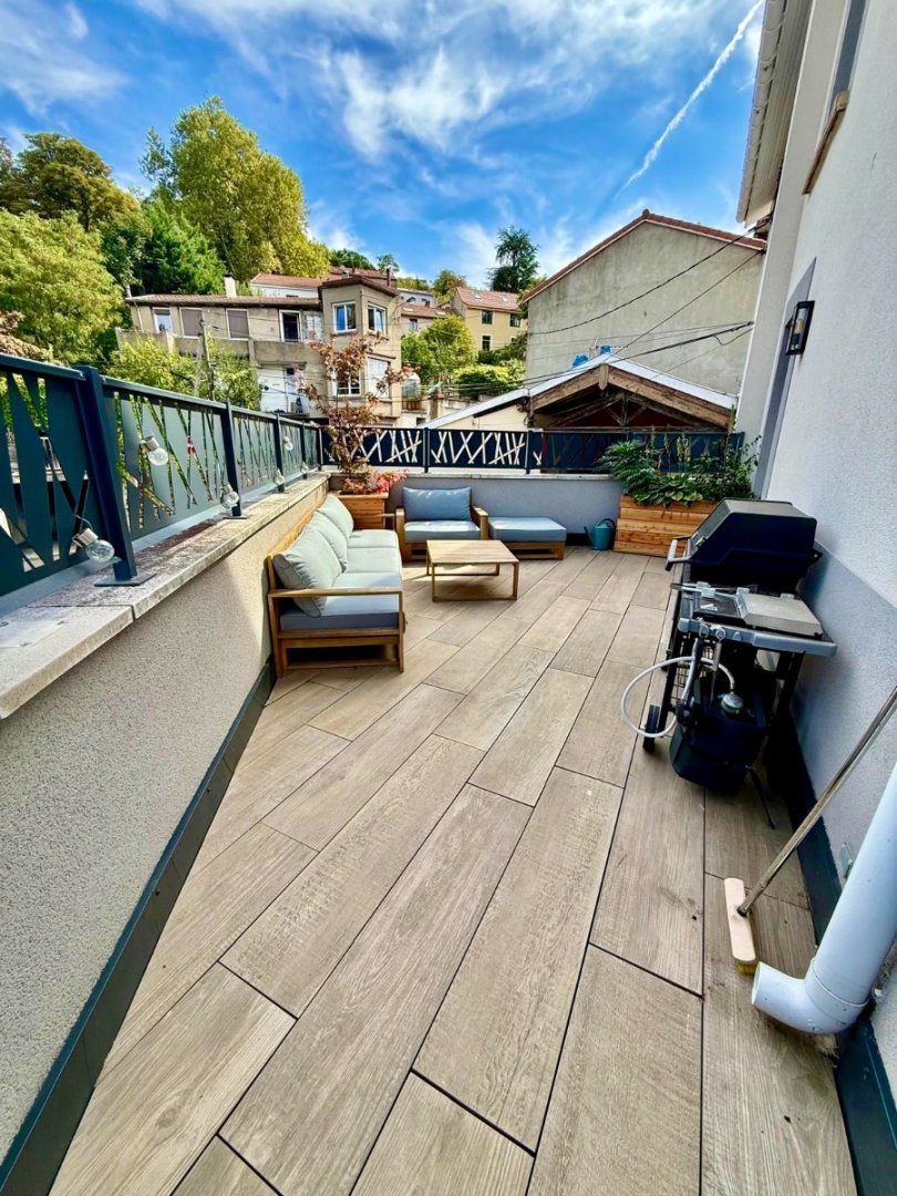 APPARTEMENT T3 - ST ETIENNE VILLEBOEUF - 106 m2 - VENDU