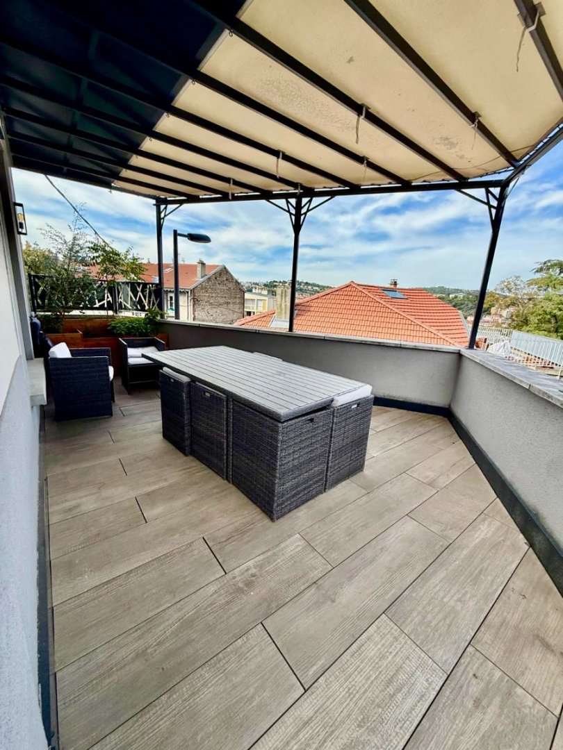 APPARTEMENT T3 - ST ETIENNE VILLEBOEUF - 106 m2 - VENDU