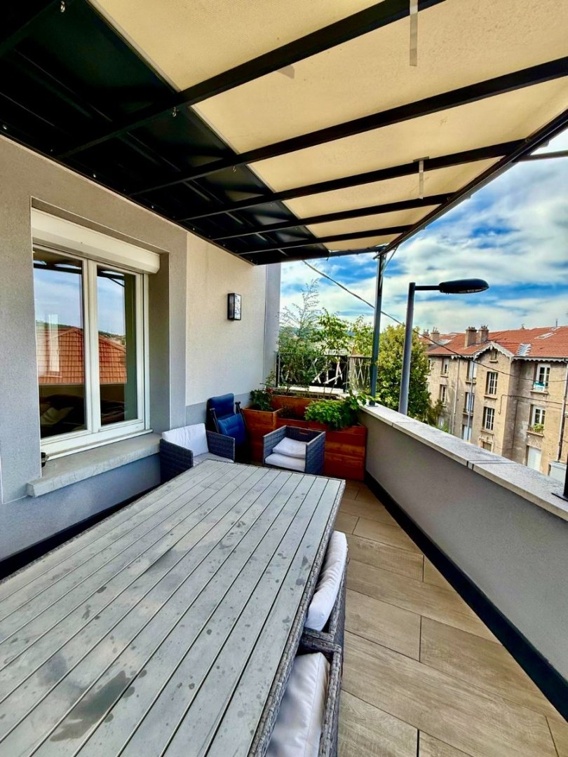 APPARTEMENT T3 - ST ETIENNE VILLEBOEUF - 106 m2 - VENDU