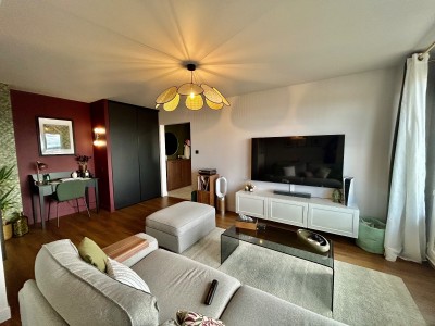 APPARTEMENT T3 A VENDRE - ST ETIENNE VIVARAIZE - 80 m2 - 159�000�&euro;