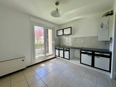 4 Pièces + Balcon A LOUER - ANDREZIEUX BOUTHEON LA CHAPELLE - 77.02 m2 - 695 &euro; charges comprises par mois