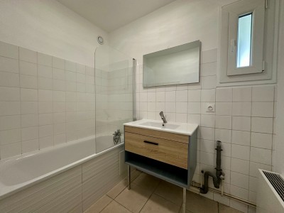 4 Pièces + Balcon A LOUER - ANDREZIEUX BOUTHEON LA CHAPELLE - 77.02 m2 - 695 &euro; charges comprises par mois