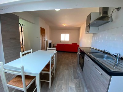APPARTEMENT T3 A LOUER - ST ETIENNE CENTRE/TREFILERIE - 67 m2 - 600 &euro; charges comprises par mois